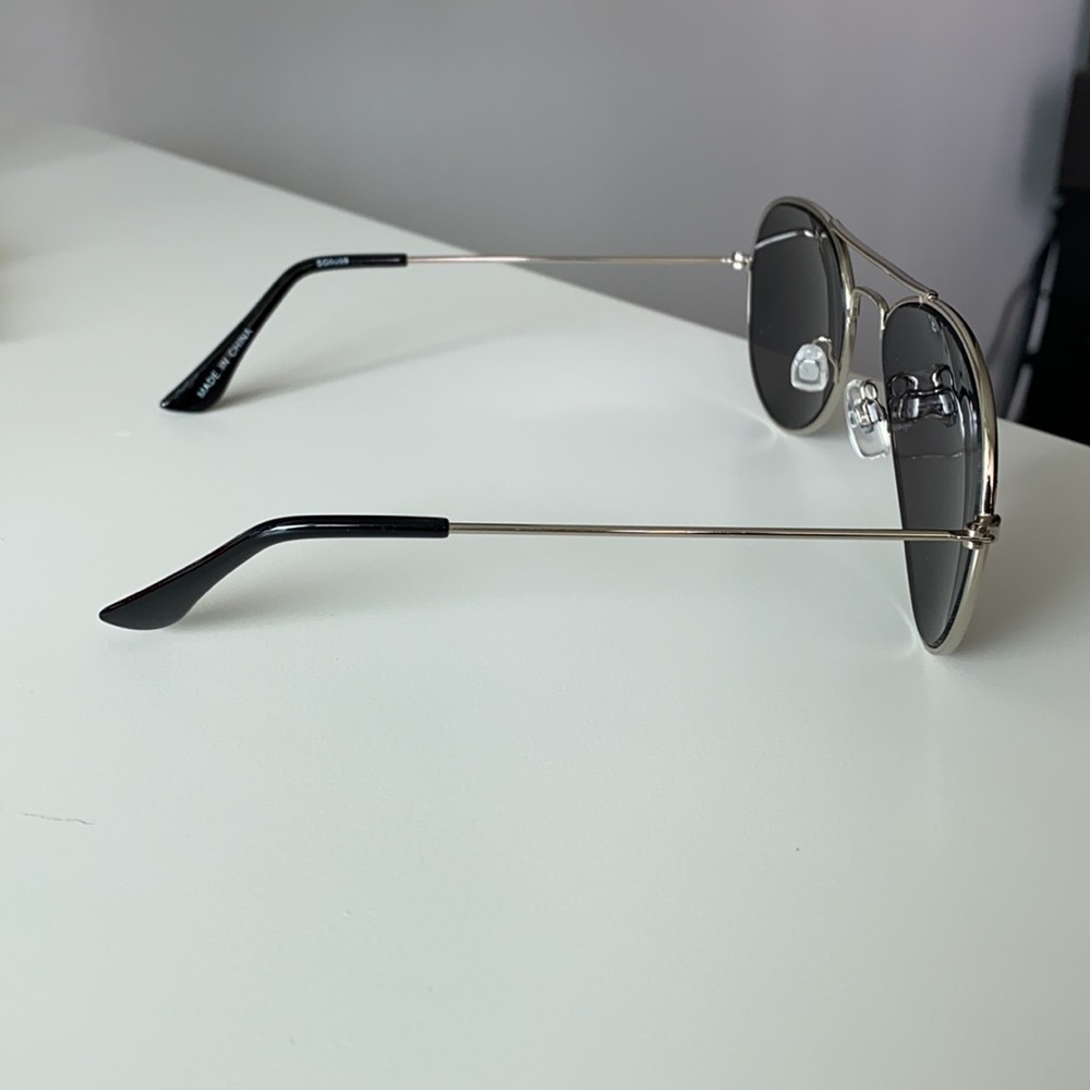Mirror Aviators - Picture 3 of 3